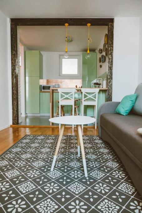 Old Town Boutique Apartment Bukareszt Zewnętrze zdjęcie